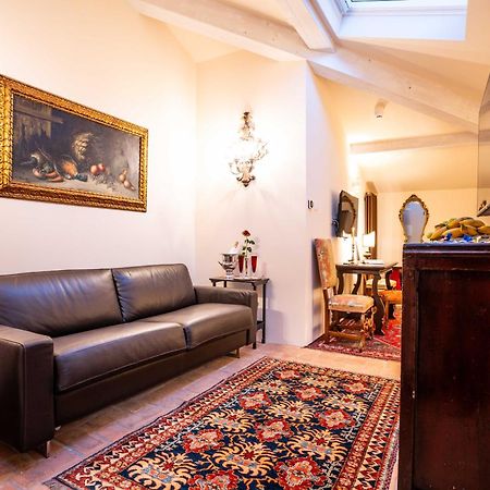 Villa Carrara La Spada Грецана Екстериор снимка