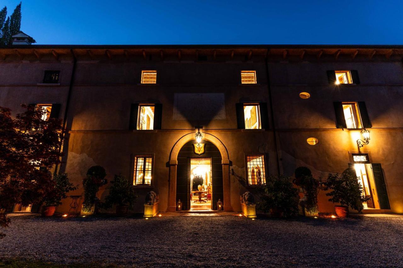 Villa Carrara La Spada Грецана Екстериор снимка